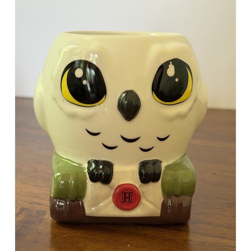 Harry Potter Hedwig Owl On Books Coffee Mug